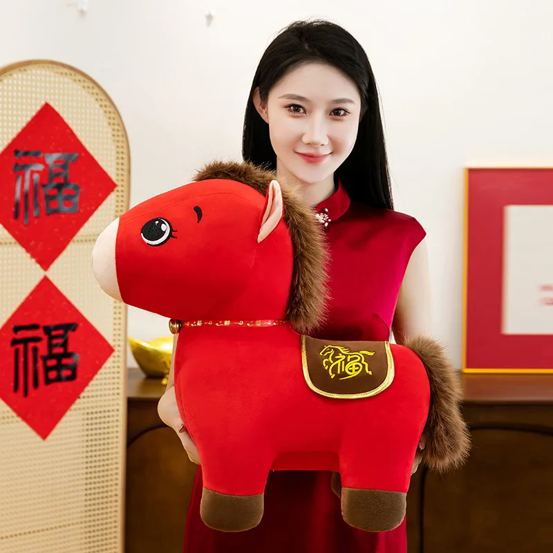 الرسمية 2026 سنة الحصان التميمة ألعاب من نسيج مخملي زودياك الحصان دمية محشوة الحيوان تحصيل الحدث هدية تذكارية