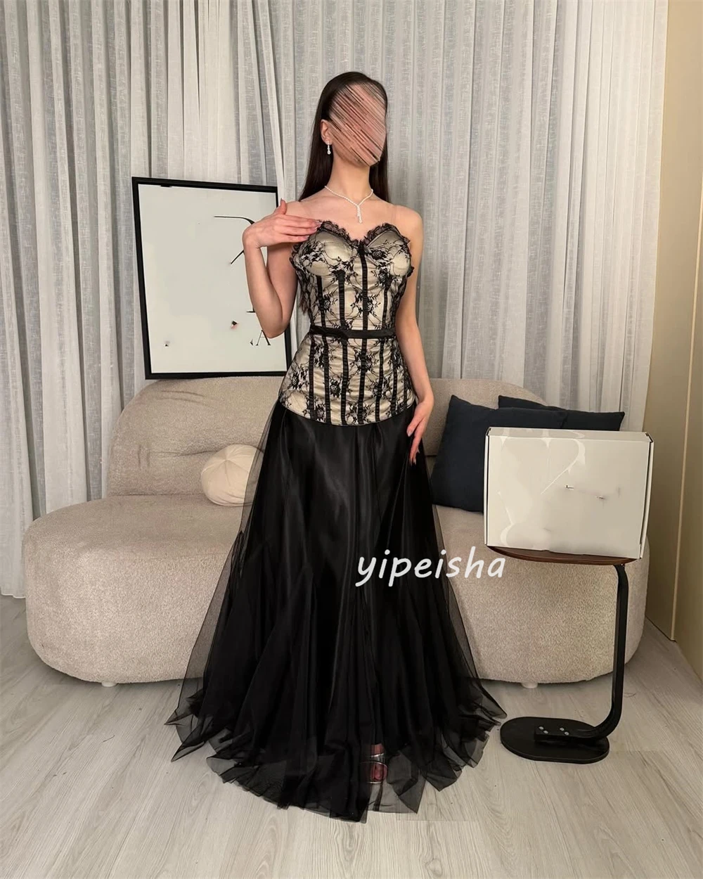 Aangepaste hoge kwaliteit mode tule ruches plooi a-lijn galajurken moderne stijl sexy strapless vloerlange avondjurken