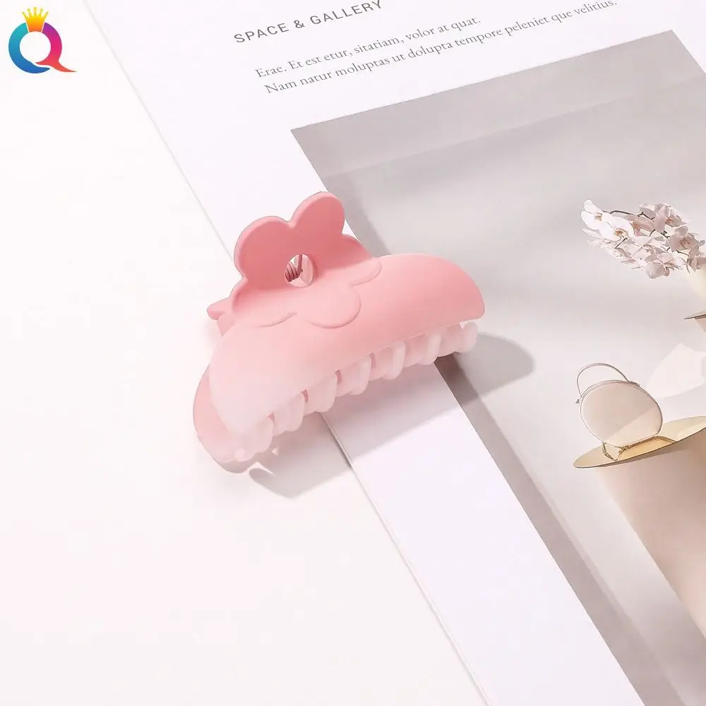 

Korean ins Matte Color Hair Claw Clip Personality Design Gentle Pink Hairpin Sweet Temperament Flower Grab Clip Women