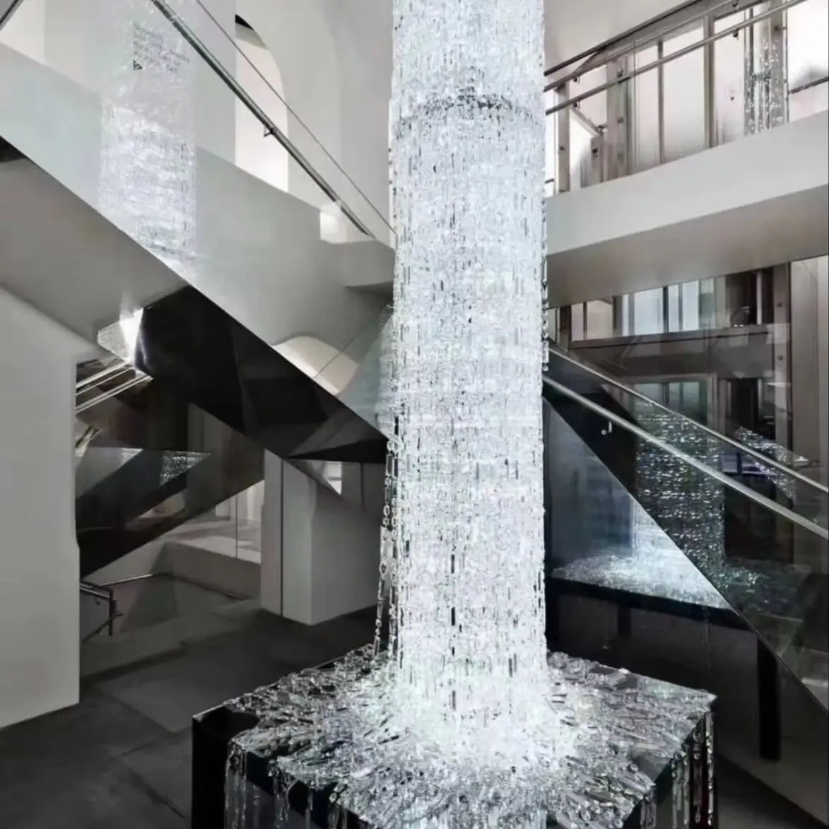 

Crystal Wedding Chandelier, Bar Villa Pendant Light, Tassel Crystal Light Fixtures Stairwell Art Fashion Show High Ceiling Lamp