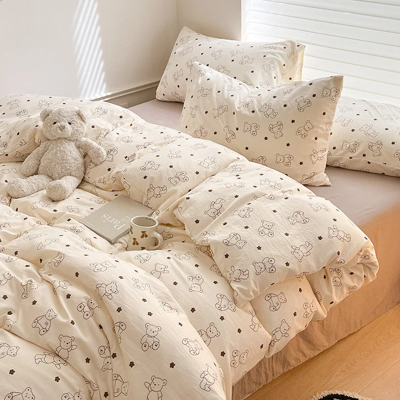 

Soft Cotton Crib Bedding Set For Girl Bed For Kid Baby Nursery Decor 3-Piece Set Baby Cartoon Bear Bedding Set For Newborns