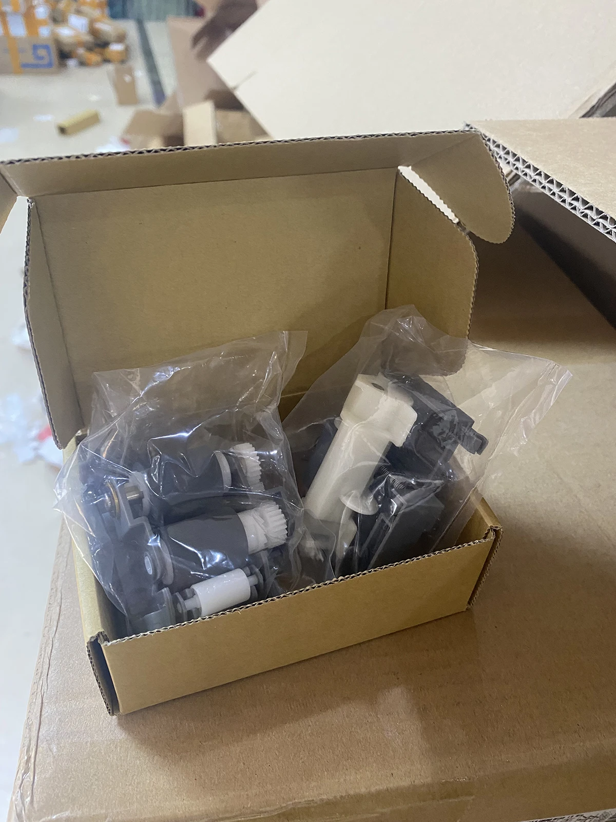 

1X C12C938261 Paper Pickup Roller for EPSON M5399 M5899 WF C5390 C5890