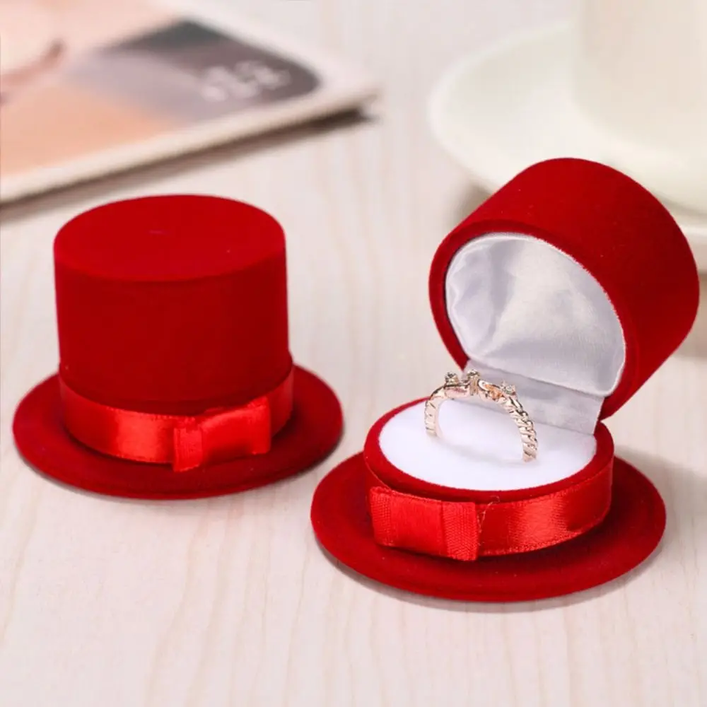 Dustyproof Hat Velvet Ring Holder Portable Elegant Jewelry Display Box Organizer Space Saving Ring Bearer Box Valentine's Day