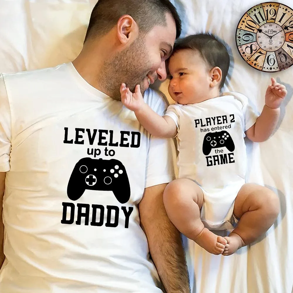 Baby Romper Pregnancy Announcement Gift Player 2 Enter Game Leveled Up To Dad T Shirts Daddy and Son Matching Family Funny Tee