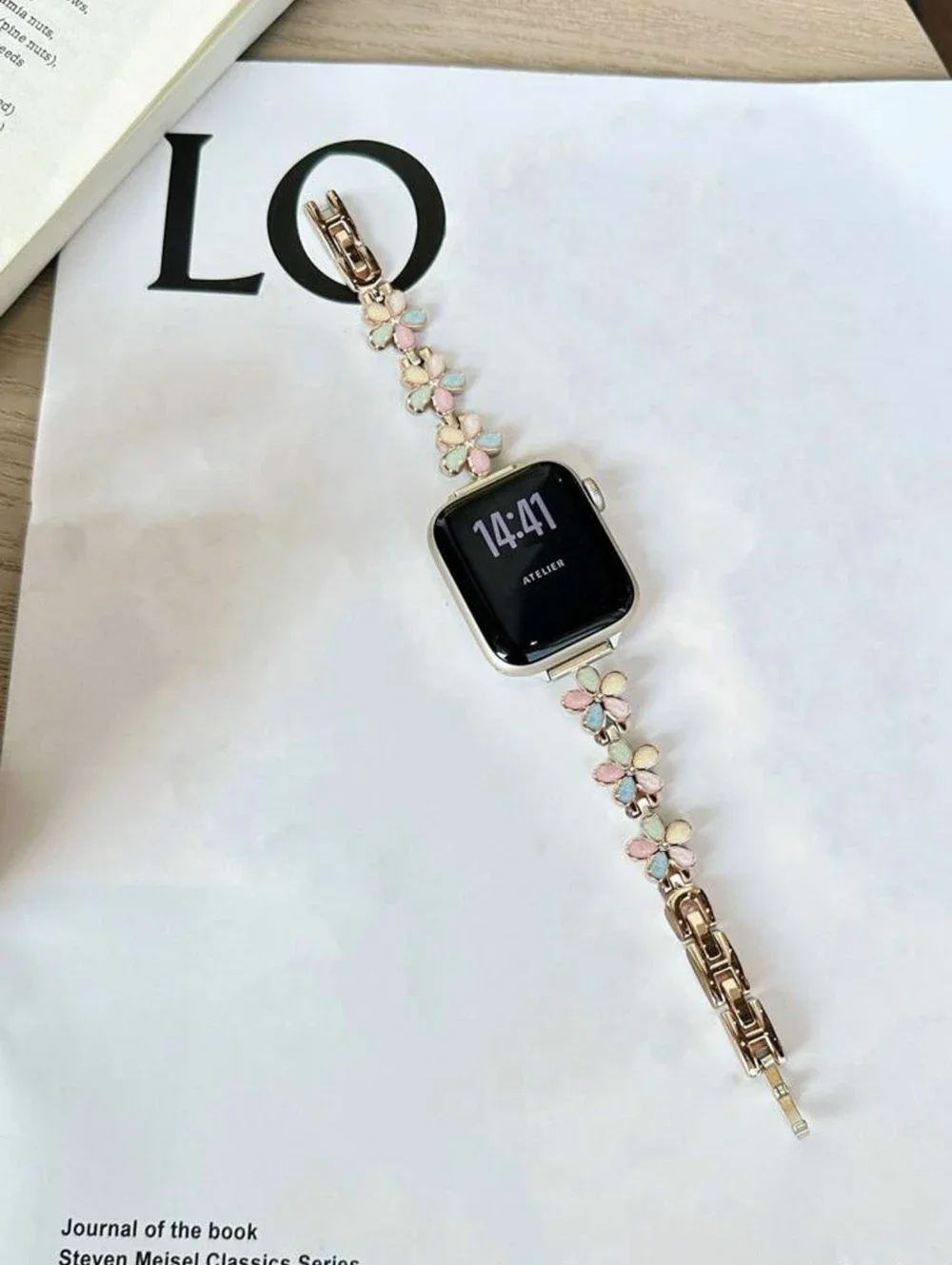 Nice Flower Stainless steel bracelet link For Apple Watch band Series 8/7/6/10/9/11 40mm 41mm 38mm 42mm 44mm 45mm 46mm Strap