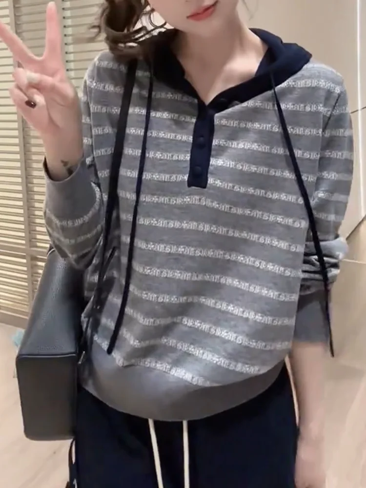 

Korean Sle Casual Striped Color Blo Hoodie Top plus Size Autumn New Arrival Versatile Comfortable Inner Wear for Women
