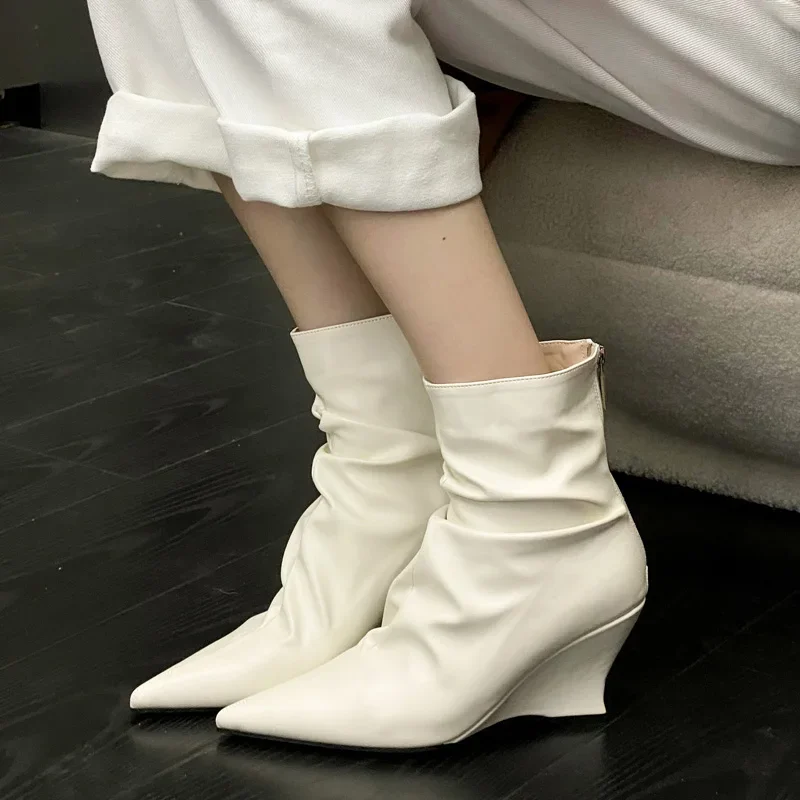 

Eilyken New Fashion Design Pleated Wedges Heels Women Ankle Boots Pointed Toe Zipper Autumn Winter Female Shoes Zapatos De Mujer