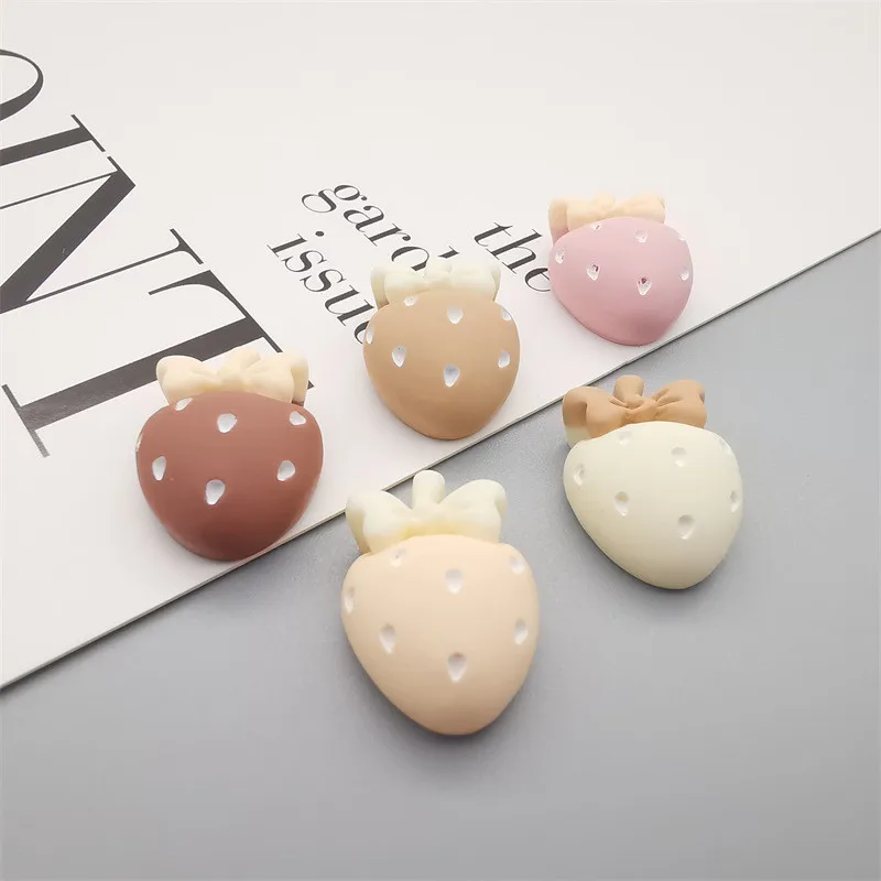 

10Pcs Cream Color Strawberries Resin DIY Shoes Hat Icebox Barrette Mobile Phone Case Scrapbook Cream Glue Flat Back Resin