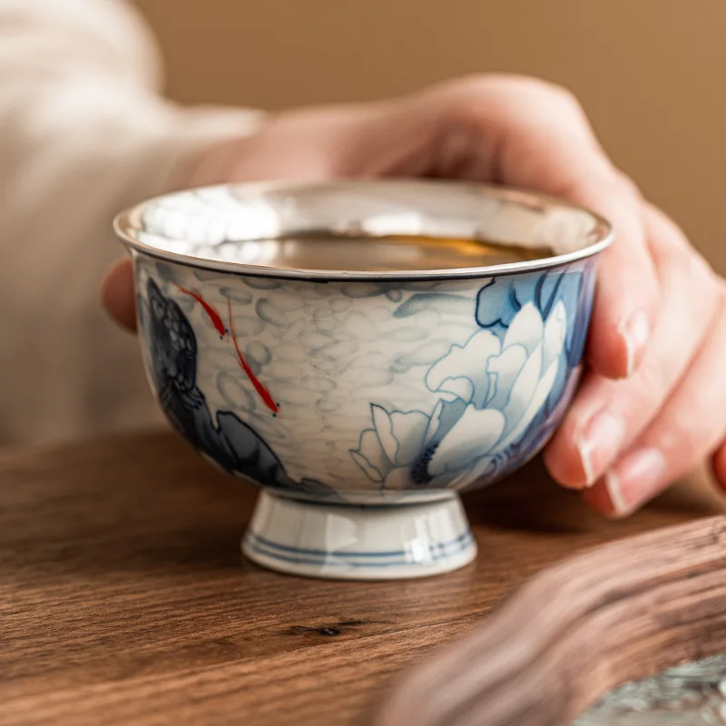 

Gilded Sier Fish Playing With Green Lotus High End Home Master Single Chinese Kung Fu Set Tasting Cup Tea Gift Box