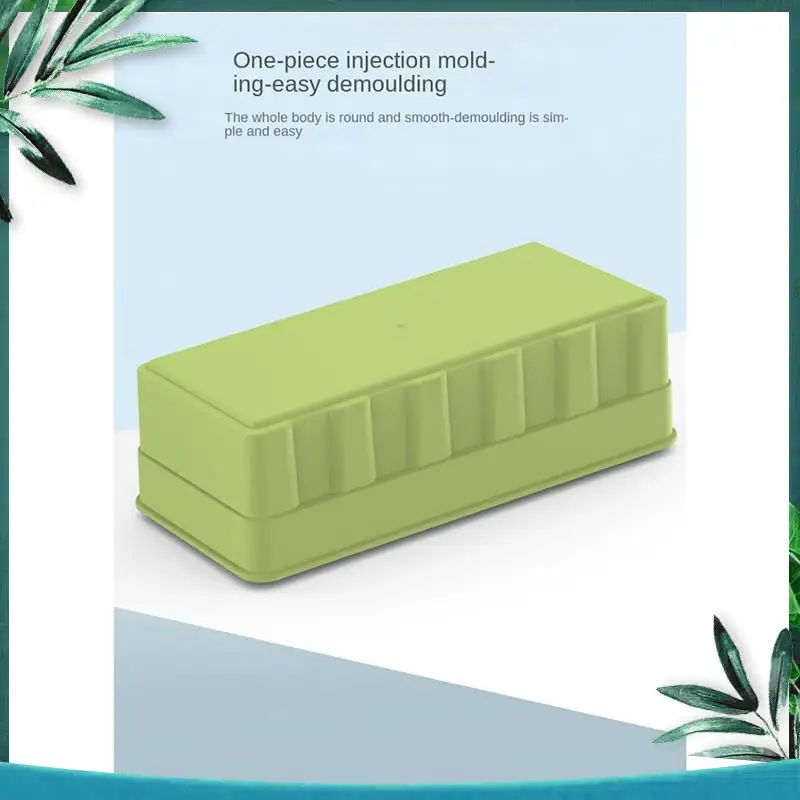 (NEW) Children's Beach Sand Play Set Baby Sand Digging Tools Bricklayer Tools (Random Colors)