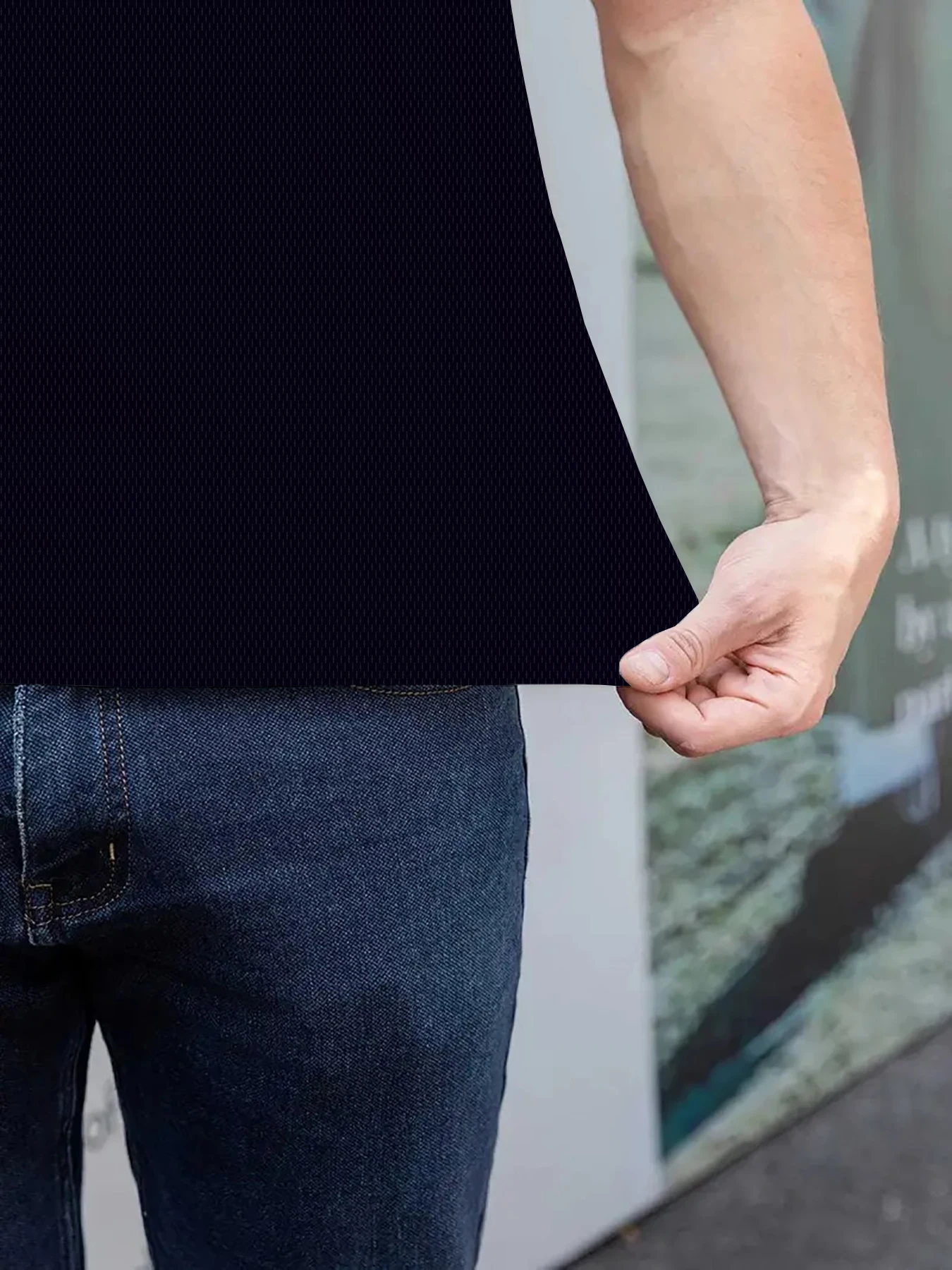 เสื้อยืดคอกลมผู้ชายลายตัวอักษรพิมพ์ลายต่อผ้า ระบายอากาศ แห้งเร็ว ทันสมัย เนื้อผ้านุ่ม สไตล์สตรีท ชุดเสื้อยืด