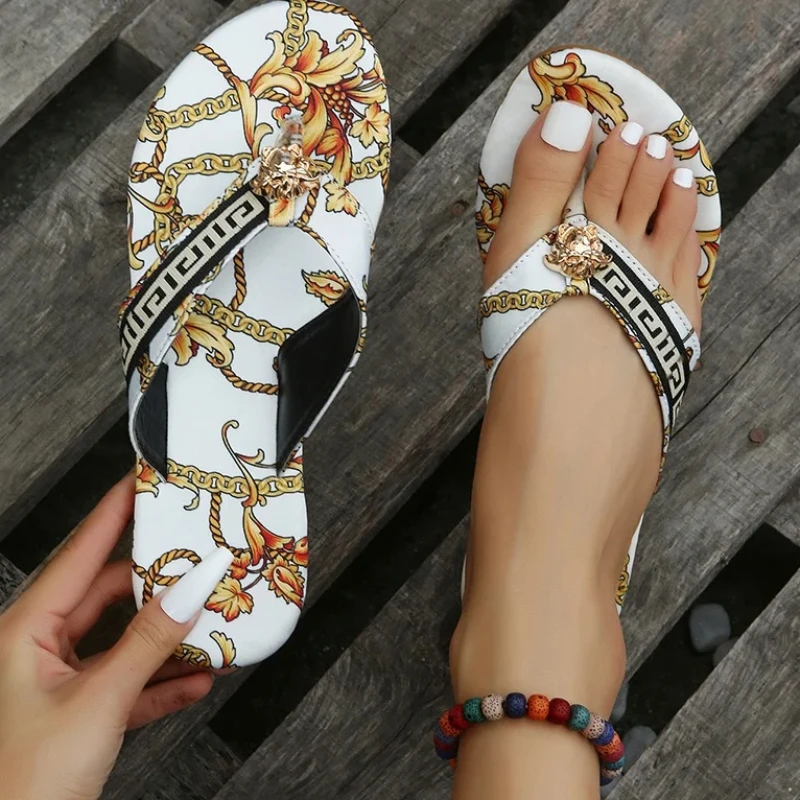 Chanclas planas con estampado de moda para mujer, zapatillas de exterior, sandalias de diseñador, chanclas sexys, nuevas