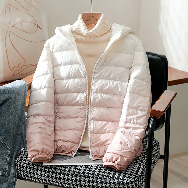 秋冬グラデーションフード付きダウンジャケット レディース 暖かい 軽量 薄手 ホワイトダックダウンコート レディース 大きいサイズ パフパーカー ショート丈 アウター