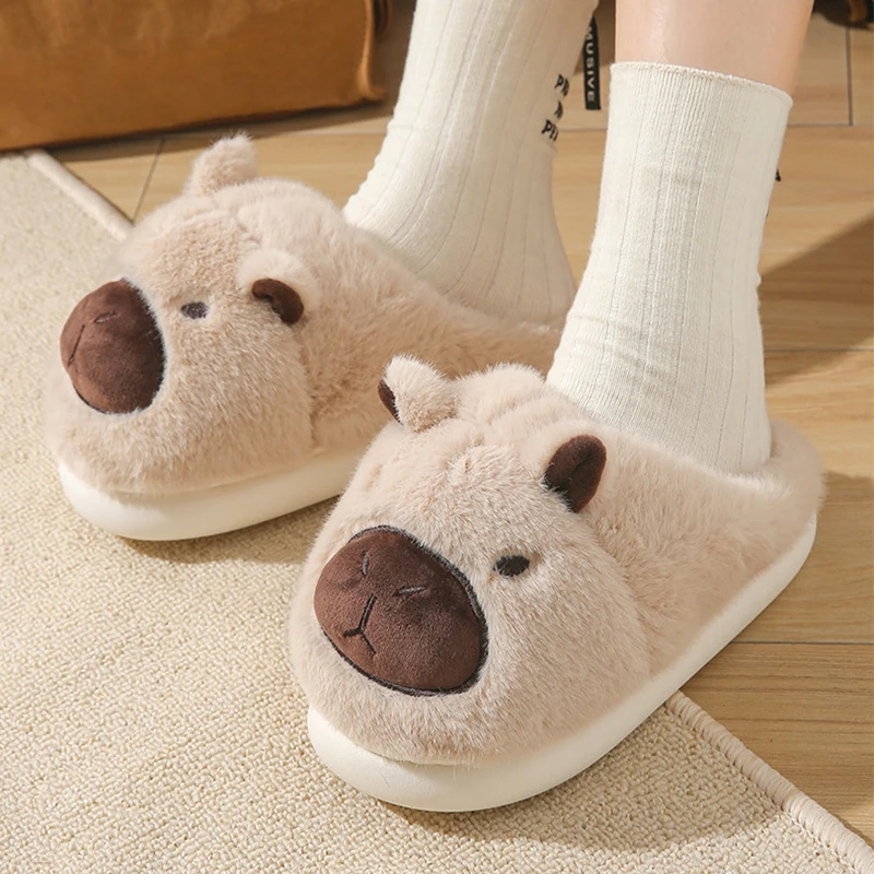 Plush Capybara รองเท้าแตะรองเท้าแตะปิดนิ้วเท้าน่ารัก SLIP-ON House รองเท้าสบาย Furry เดินรองเท้าลื่นสําหรับห้องนอนในร่ม