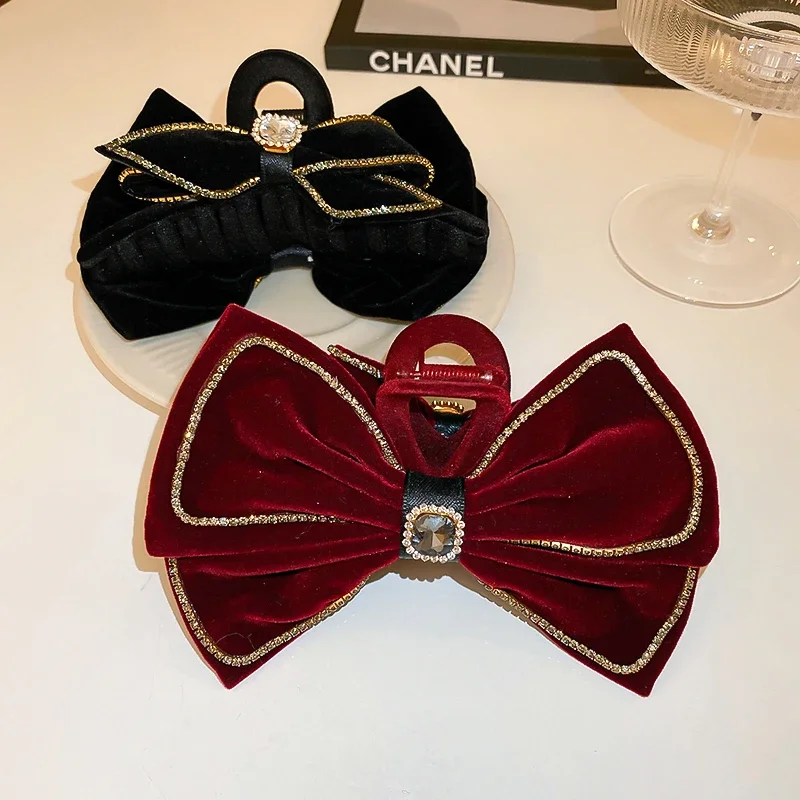 2 Pcs Black Red Velvet Bowknot Hair Clips Shark Claws Winter Fashion Inlaid Rhinestones Imitation Pearl Hair Claws Jewelry Set