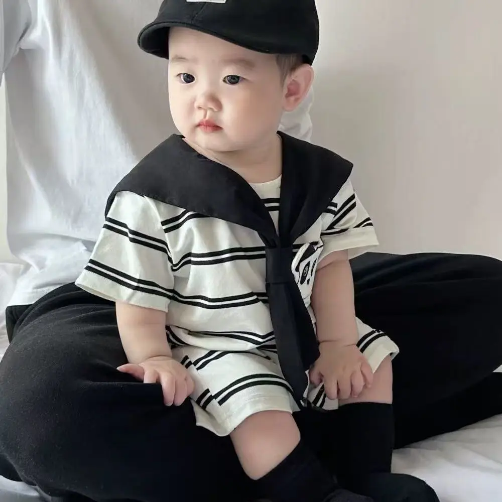 Newborn summer baby short sleeved jumpsuit cartoon outer wear thin one month baby super cute clothes