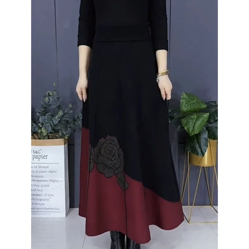 Women's Color Block Knit Maxi Skirt High Waist A-line Flowy Long Skirt with Rose Embroidery for Casual Daily