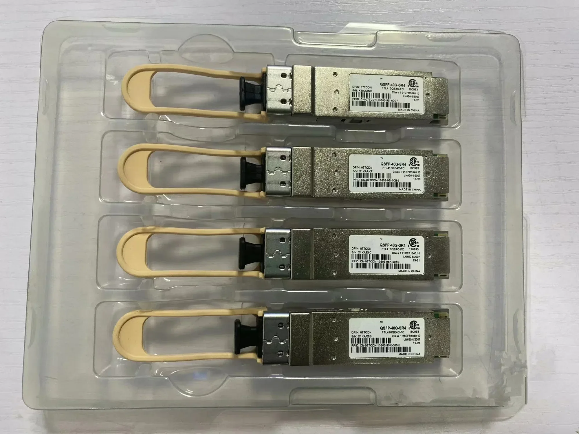 40GB Fiber Transceiver Adapter QSFP-40G-SR4 DL-L FTL410QE4C-FC 07TCDN FTL410QE3C-FC MPO QSFP 40G Fiber Optical Module