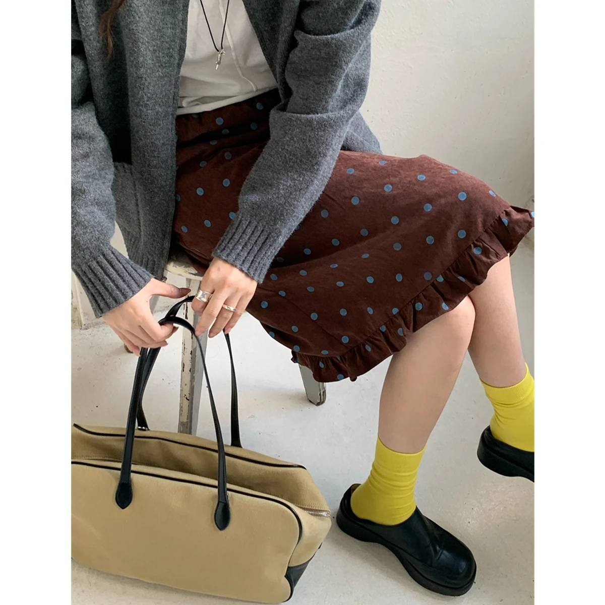 Retro Polka Dot Wooden  Straight Tube Midi Skirt for Women Spring Autumn Loose Fit Floral  Half Body Skirt