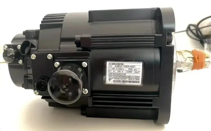 

SGMGV-13ADA-HA21 Brand New Servo Motor，Fast shipping， SGMGV 13ADA HA21