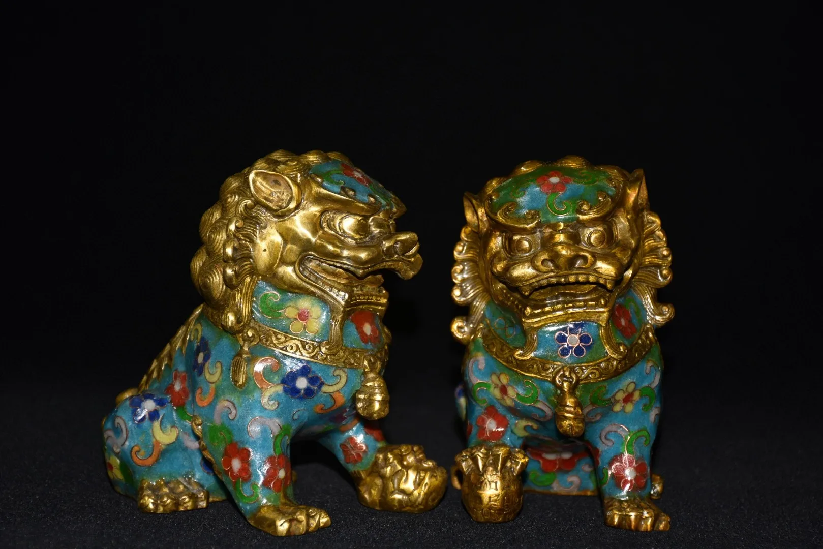 6"Tibetan Temple Collection Old Bronze Cloisonne Lion Statue A Pair Gather fortune Door Lion Ornament Town House Exorcism view 3