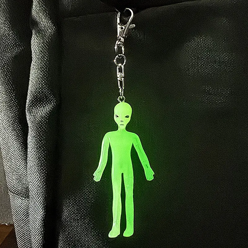 Luminous Version Alien Rozwell Joint Mobile Iron Wire Doll Et Action Figures Keychain Pendant Fashion Bag Accessories