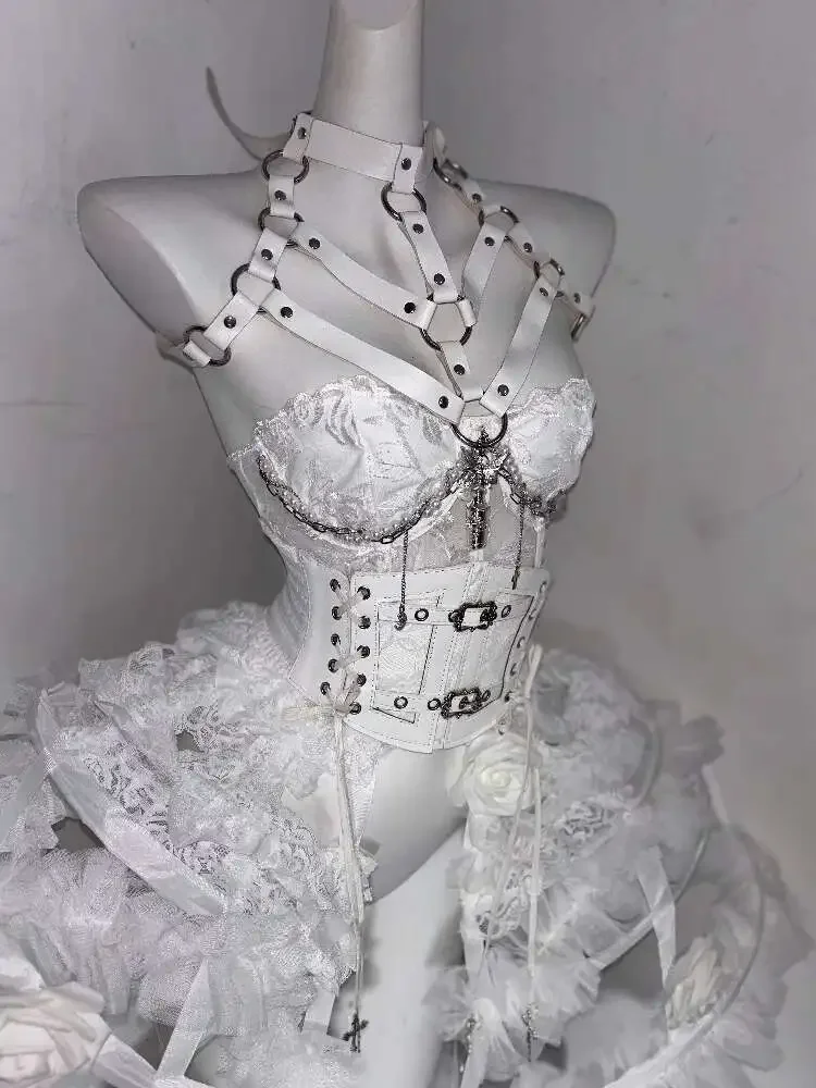 2025Schwere Handwerkskunst, handgefertigt, reinweißes Gothic-Fischgräten-Korsett + dreidimensionales Spitzen-Vogelkäfig-Kurzrock-Split-Kleid