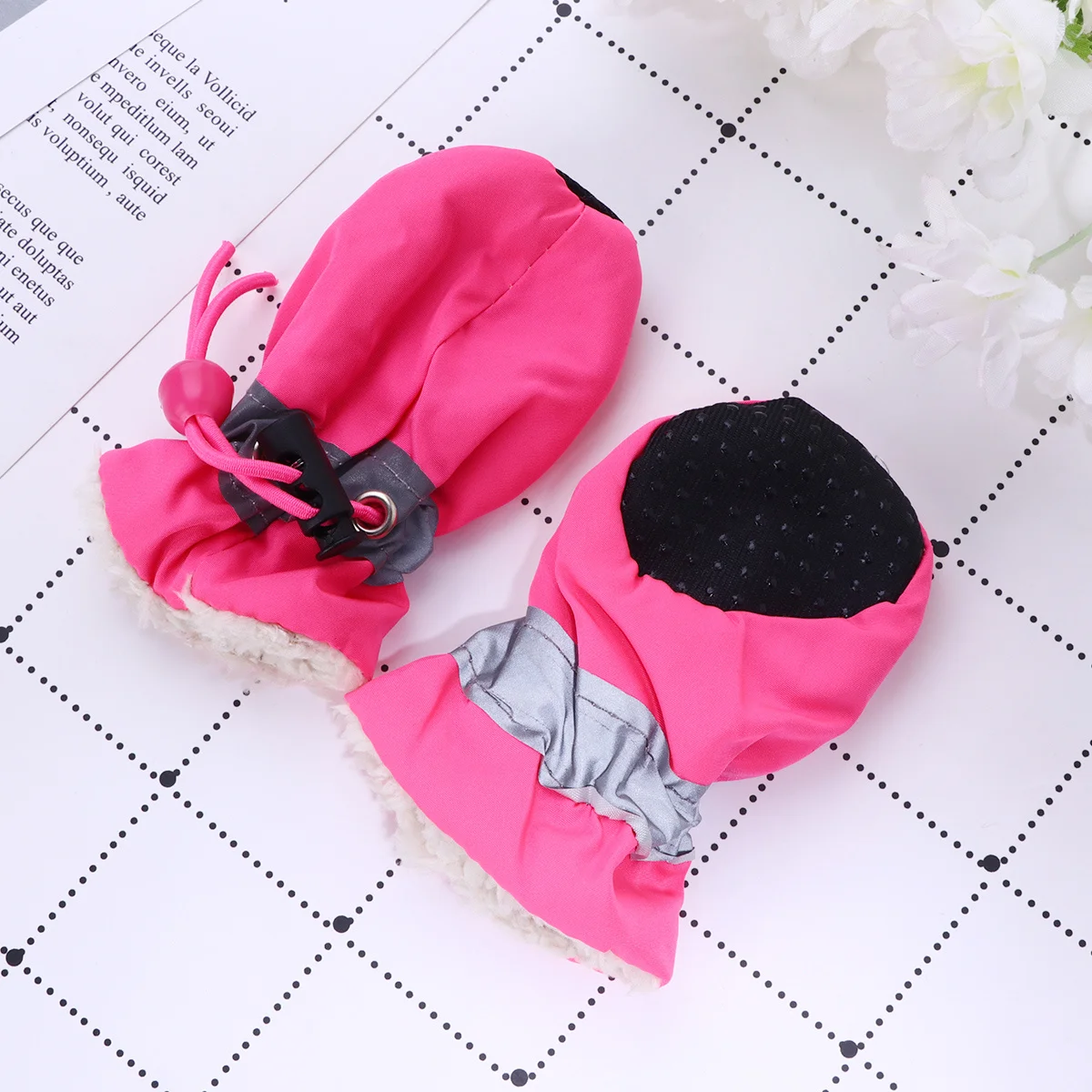 

4Pcs Anti-Slip Pet Shoe Cover Simple Casual Style Dog Footwear for Daily Use Abrasion Resistant Outdoor Indoor Traction