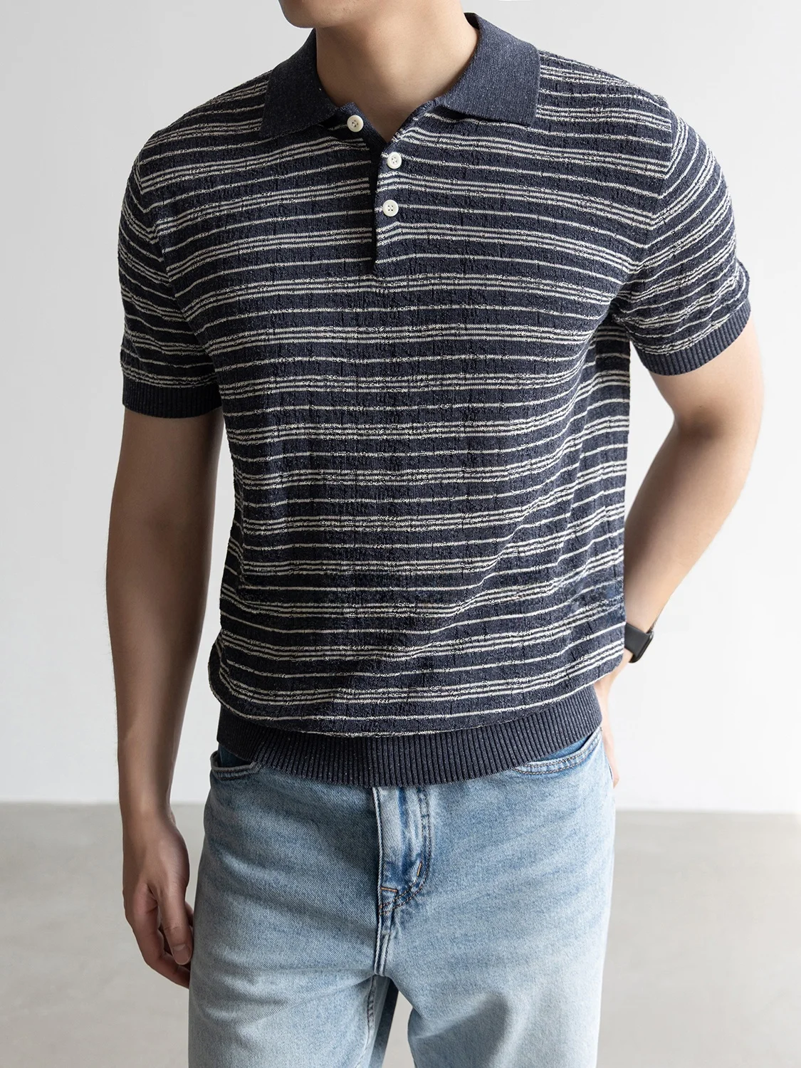 Men's Casual Linen  Shirt Short Sleeve Flip-Collar Breathable Business Casual T-Shirt Summer Striped Tee Lightweight Comf...