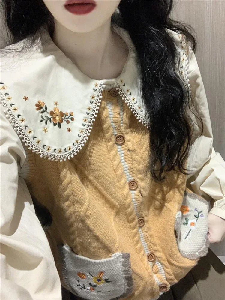 

Sweet Cute Shirts Women Korean Preppy Style Peter Pan Collar Button Students Vintage Harajuku Print Embroidery Tops All-match