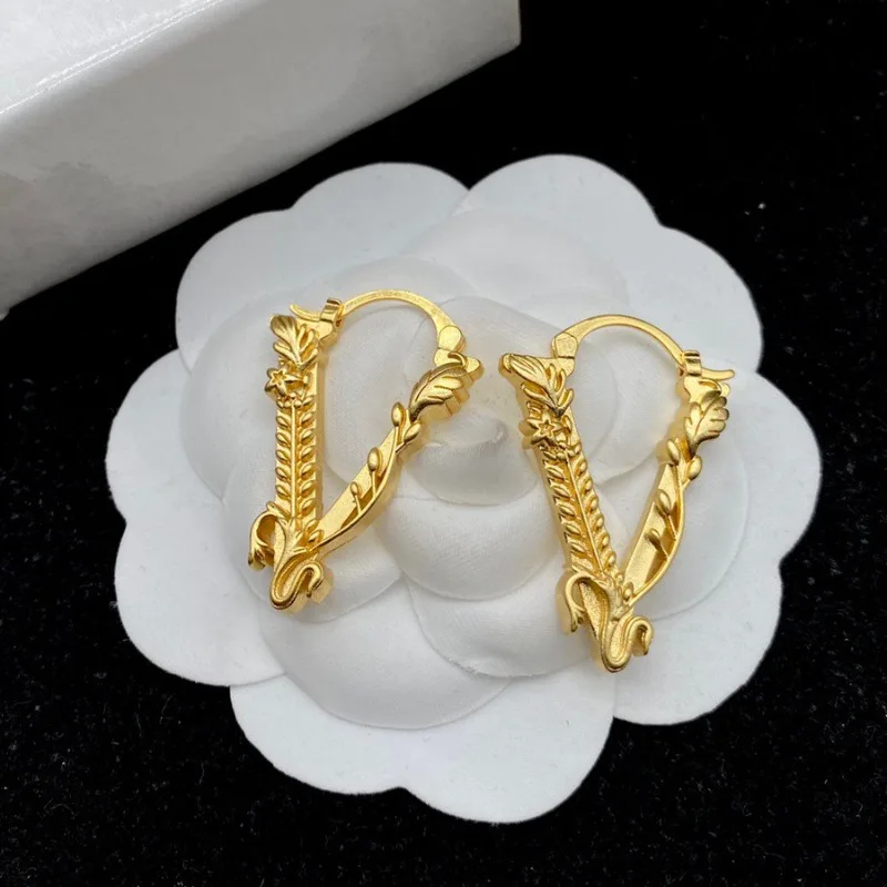 Fanjia أقراط جديدة ريترو رسالة ميدوسا أقراط الأنوثة Grandiose نسخة عالية أقراط عالية الملمس بالجملة #1