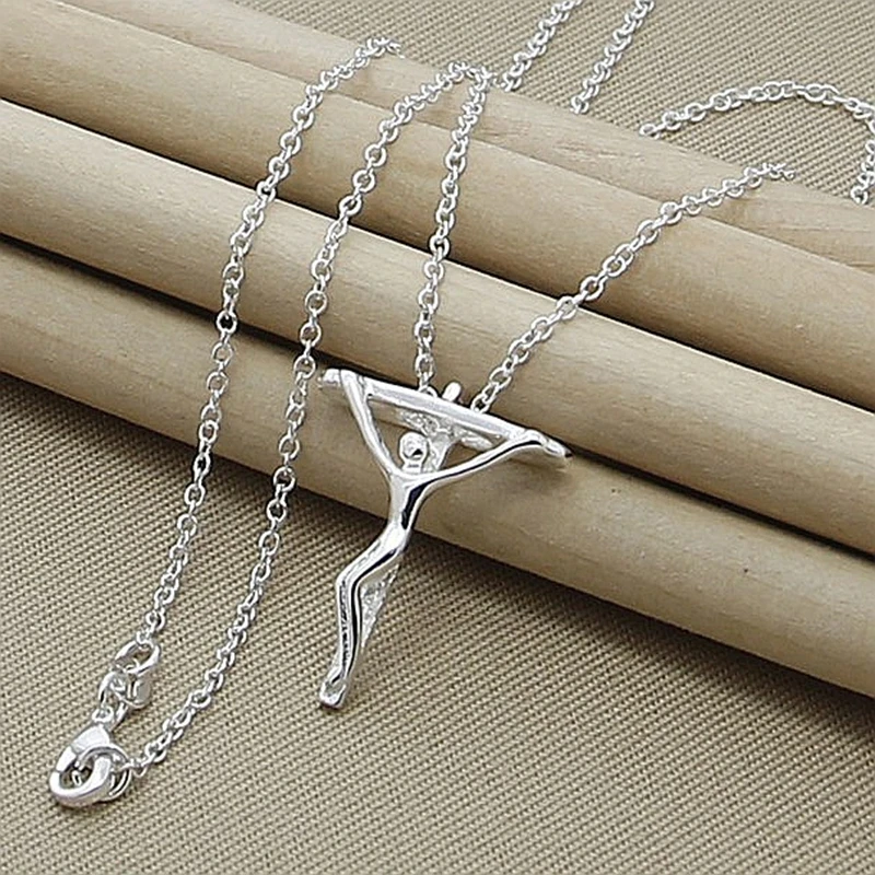 

925 Sterling Silver Jesus Cross Pendant Necklace 18 Inch Chain For Women Men Wedding Engagement Party Fashion Jewelry