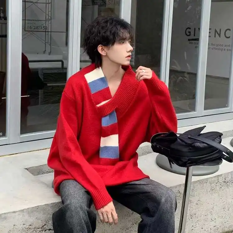 

Модный мужской свитер оригинального дизайна с шарфом, свободный вязаный топ с V-образным вырезом, красный, трендовый, для пар