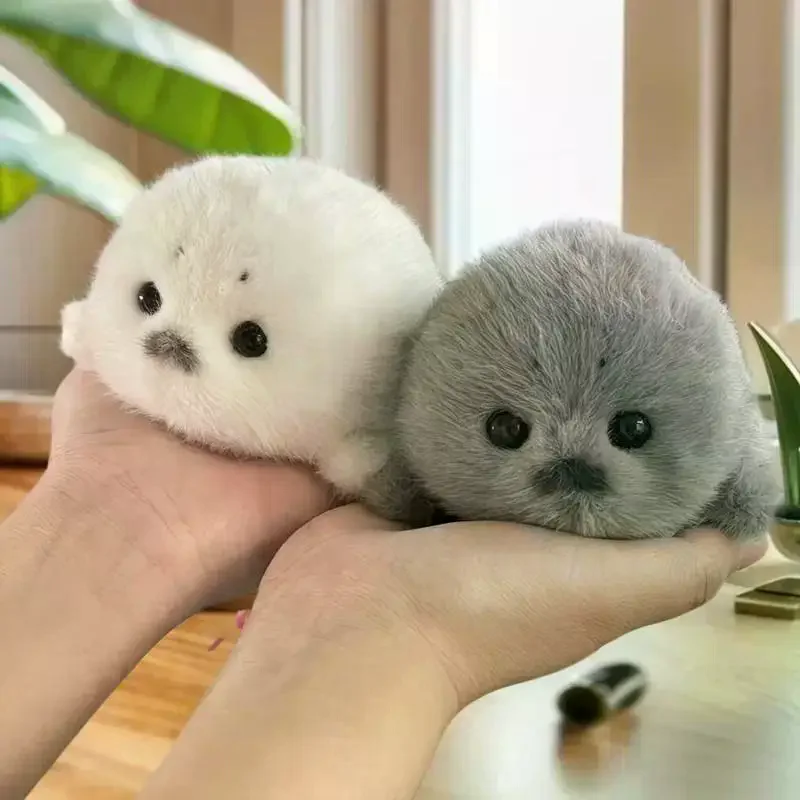 White Seal Plush Keychain 1Pcs, Grey Soft Stuffed Doll; Cute Animal Pendant as Fashion Car Ornaments