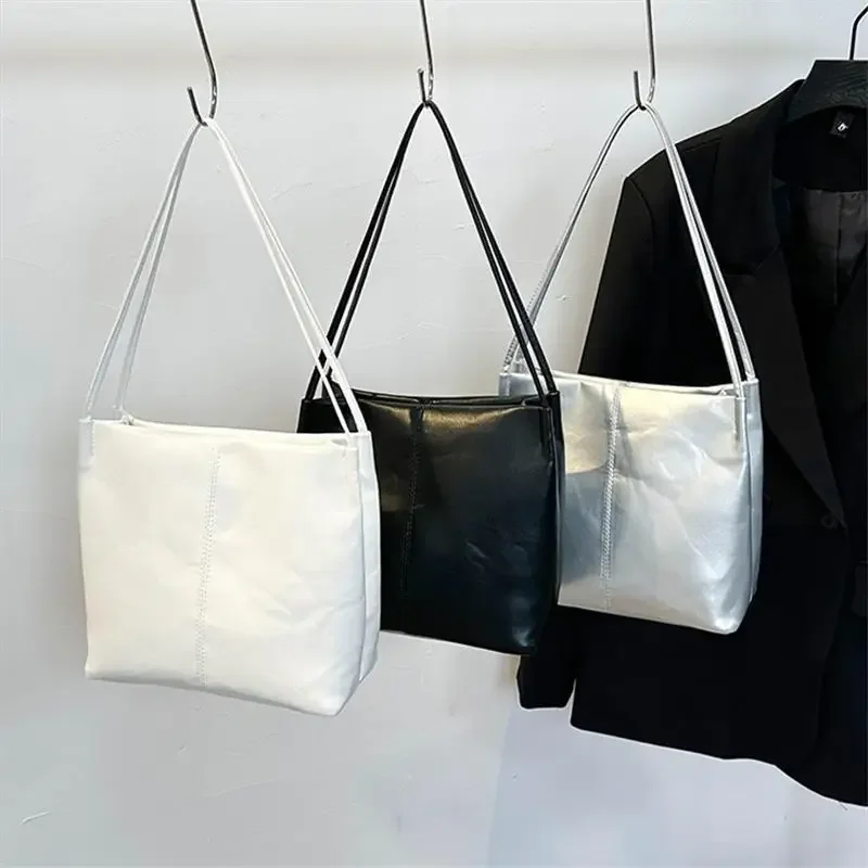 

Retro-Inspired Simple Solid PU Women's Shoulder Bag: Stylish Universal Use Handbag: Top-Quality Tote, Perfect Commuter Gift