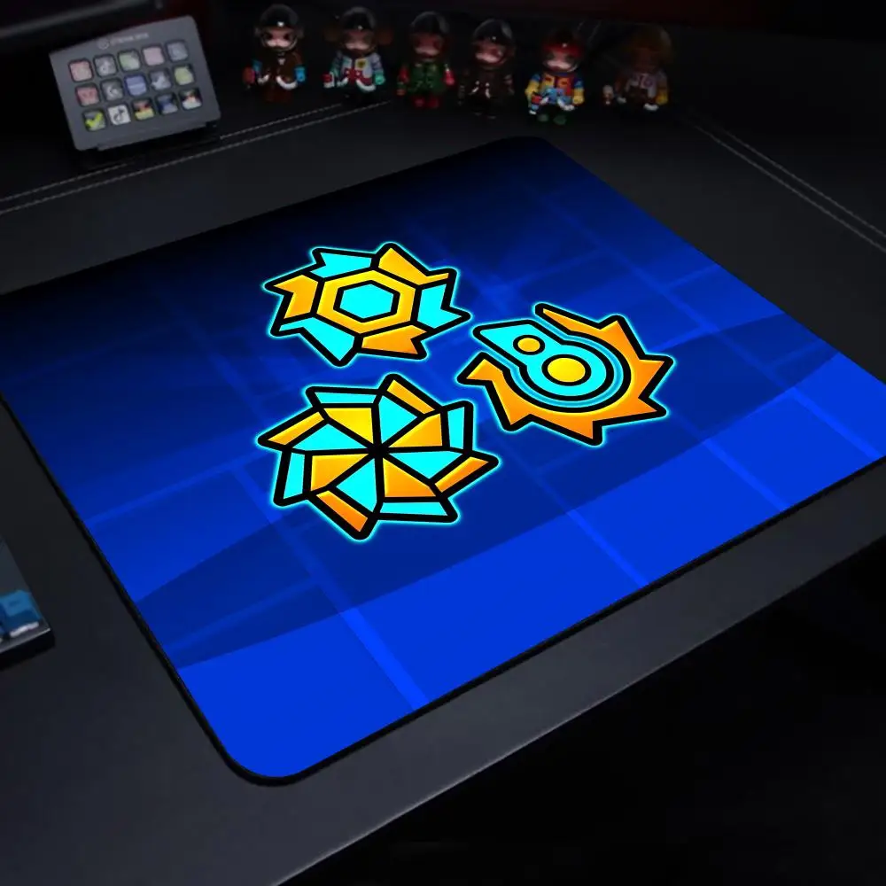 G-Geometry Dashes game Mouse Pad Mousepad Small Office Computer Desk Mat Table Keyboard Big Mouse Pad Laptop Cushion