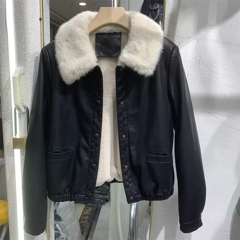 Popular Fur Collar and Plush Leather Jacket for Women 2025 Winter New Loose Small Stature Short Loose PU Motorcycle Jacket For