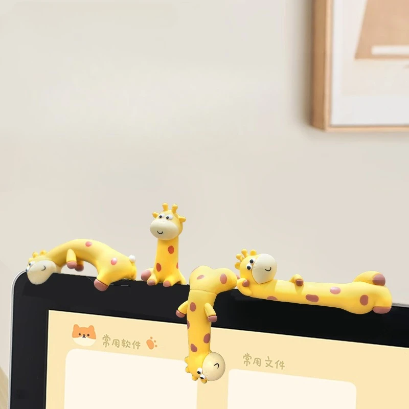 Computer Decorations Office Household Cute Giraffe Ornaments New Car Creative Individualized  Cartoon Animals Small Decorations