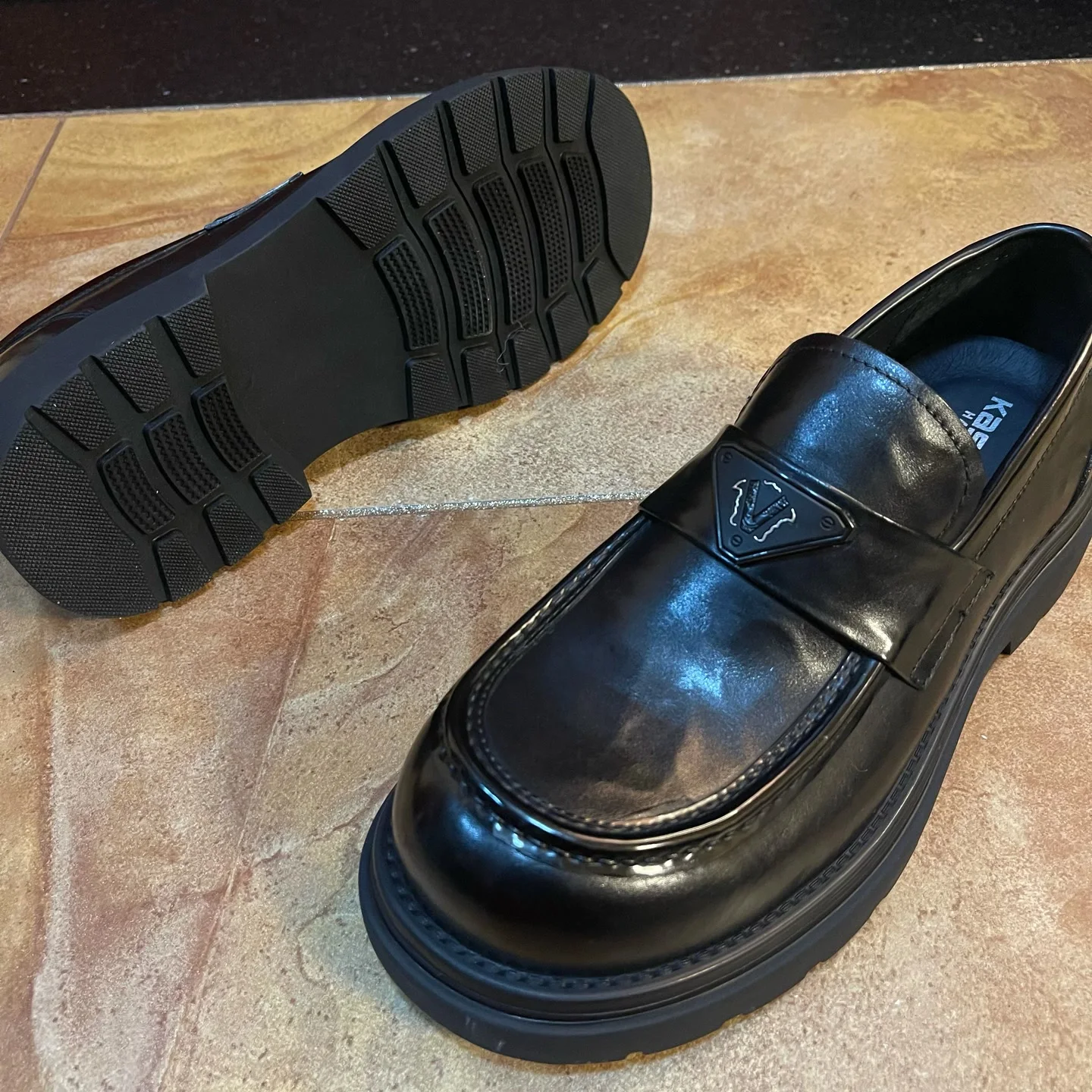 Business Loafers For Men Genuine Leather Slip-On Soft Sole Business Casual Shoes Cow Leather Fashion Brand Office Footwear