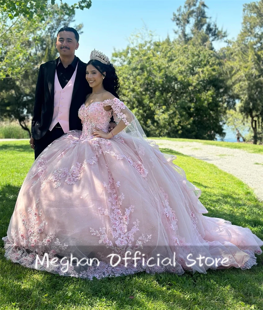 Vestido de quinceañera rosa de México con hombros descubiertos para mujer, vestido de baile con apliques de cuentas, vestido de fiesta con capa, dulce 15 personalizado