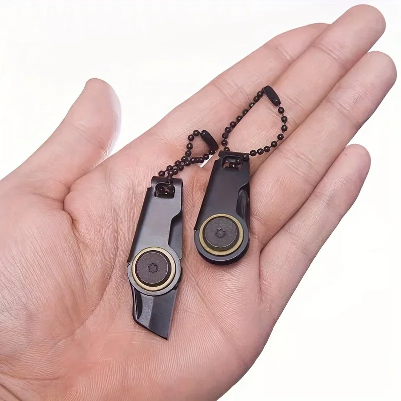 

EDC Mini Folding Knife Outdoor Portable Open Tools Multi-function Camping Keychain Pendant Pocket Knife Gift