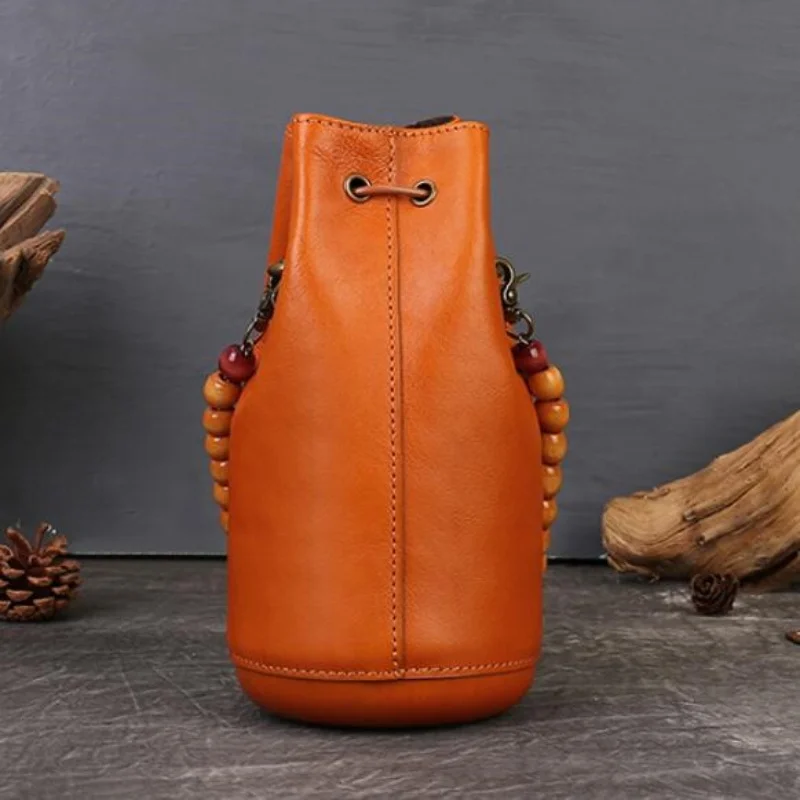 Women Vintage Style Vegetable-tanned Full Grain Leather Bucket Handbag Beadings Handle Versatile Small Shoulder Messenger Bags