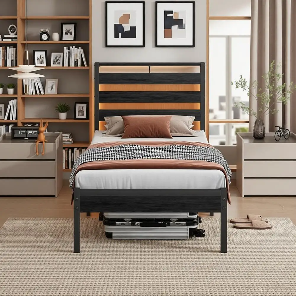 

Двуспальная кровать с USB-портами, LED-подсветкой, деревянным хранилищем для вещей, металлическим каркасом, не требует пружинного блока, бесшумная.