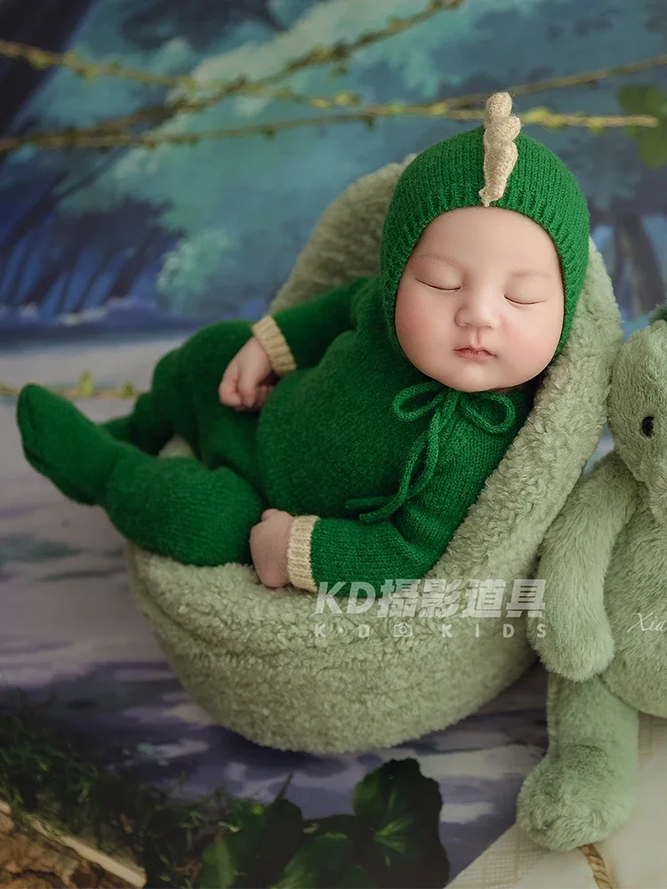 Photography Props Exhibition New Product Full Moon Baby Photography Dinosaur Clothing Doll Newborn Baby Photography Theme