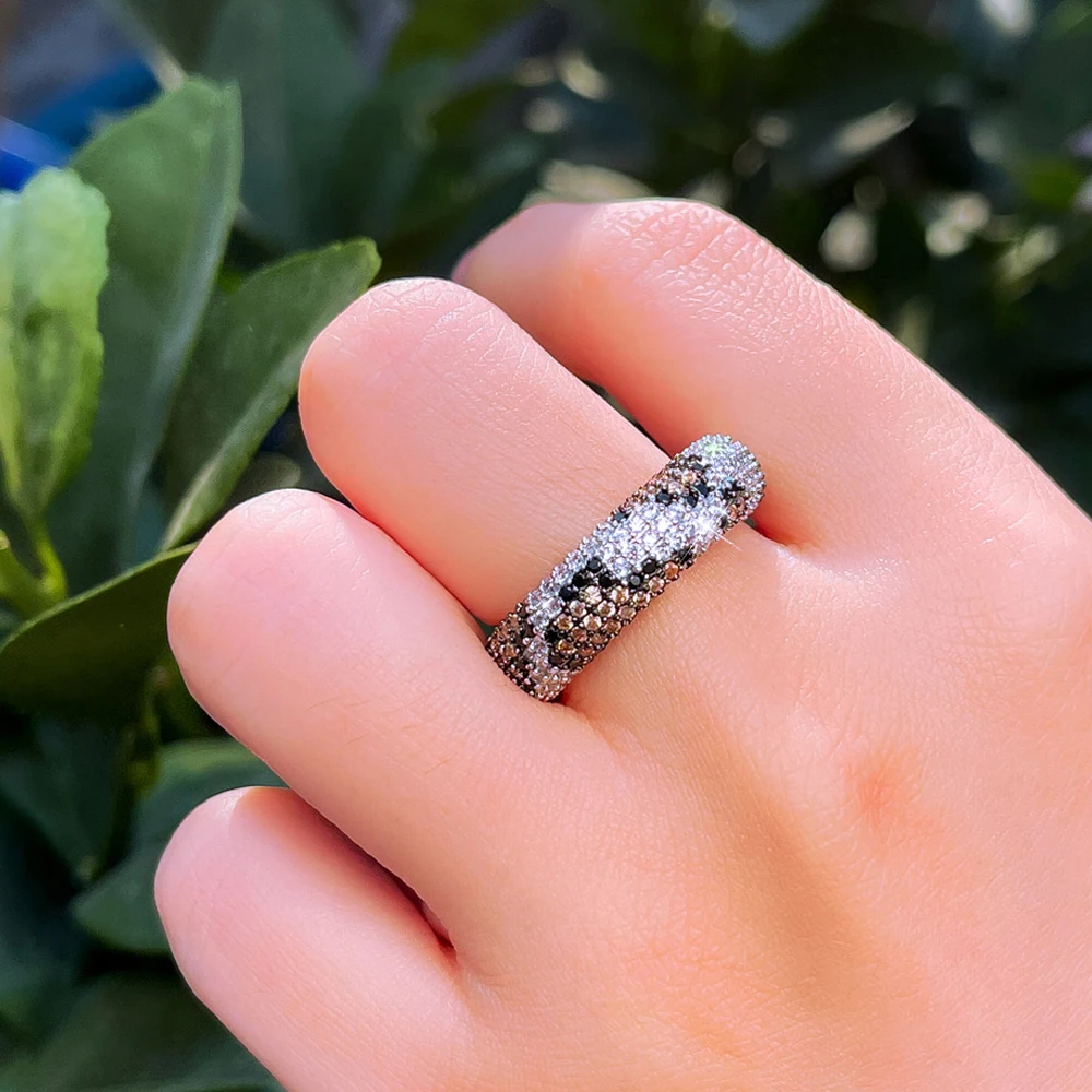 ThreeGraces 2025 New Luxury Multicolor Zirconia Leopard Snake Skin Pattern Design Bridal Party Ring for Women Jewelry R324