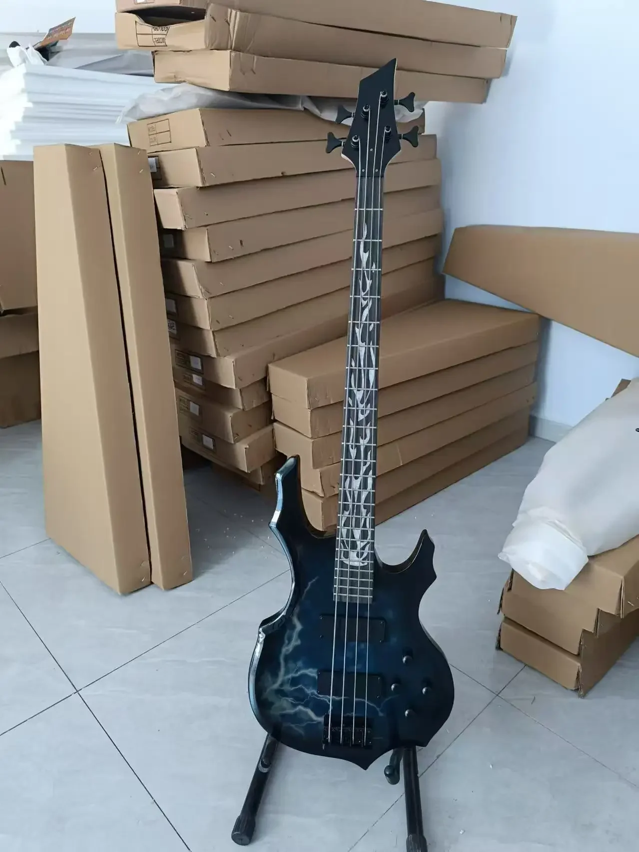 Blue Lightning Electric Bass Musical Instruments High Quality 5 String Bass Guitar Professional 5String Bass Low Sunburst Bass