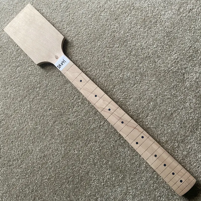 

IN041 Unshaped Headstock Custom Order Electric Guitar Neck No Frets No Paints 648mm Scales Length for DIY Replace