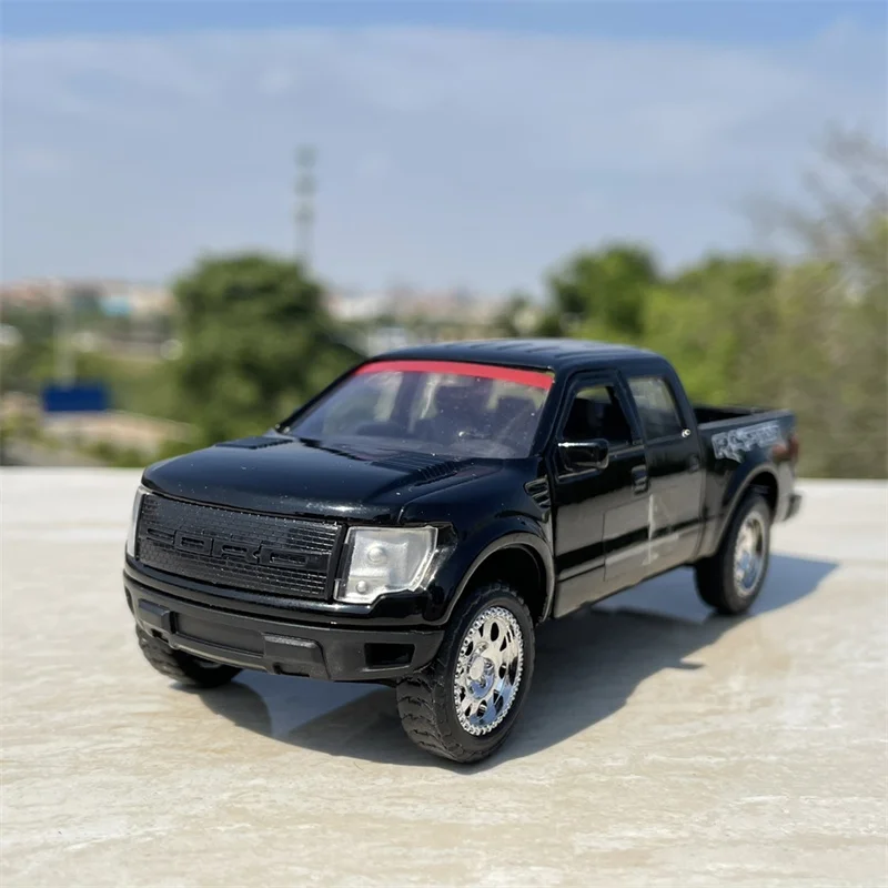 1/32 Ford F150 Pickup Alloy Car Model Toy