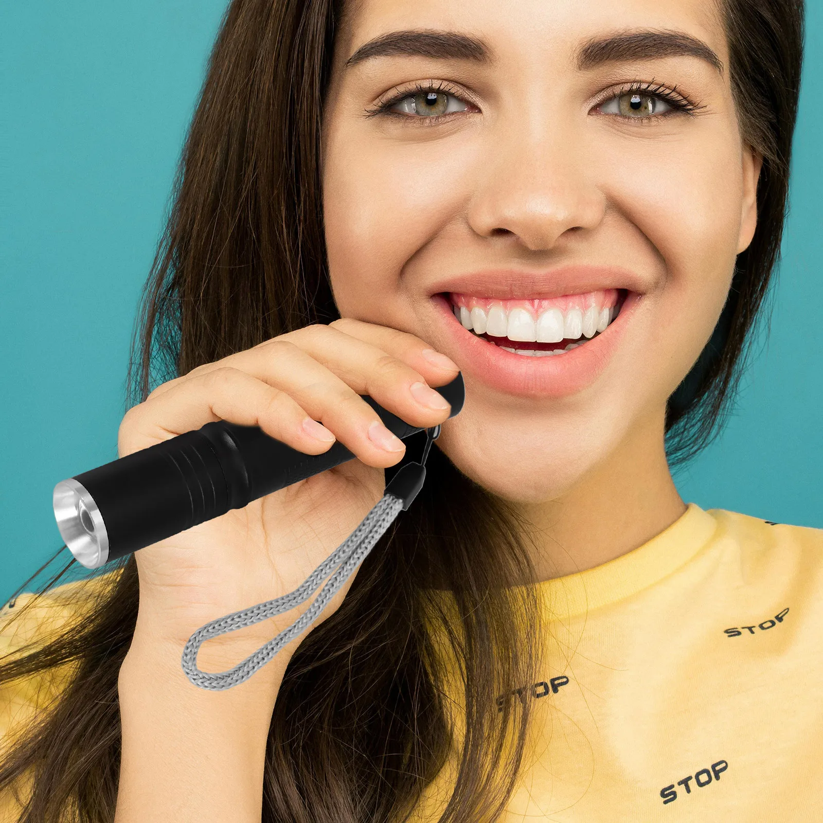 充電式防水ミニ懐中電灯 LEDトーチ キャンプ、ハイキング、緊急時、アウトドア用 防水懐中電灯