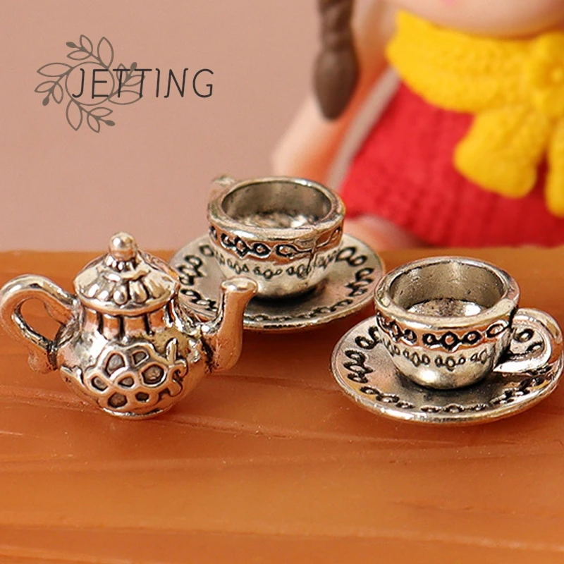 طقم إبريق شاي مصغر وصحن لبيت الدمى ، طقم شاي معدني ، نموذج طاولة طعام ، لعبة ديكور ، إكسسوارات بيت الدمية ، مجموعة واحدة